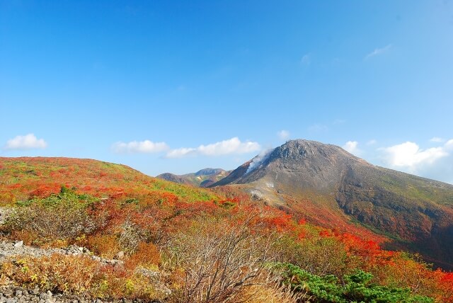 紅葉と茶臼岳